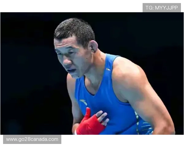 韩雪振战胜孟繁龙，夺得全运会拳击项目男子92公斤级金牌